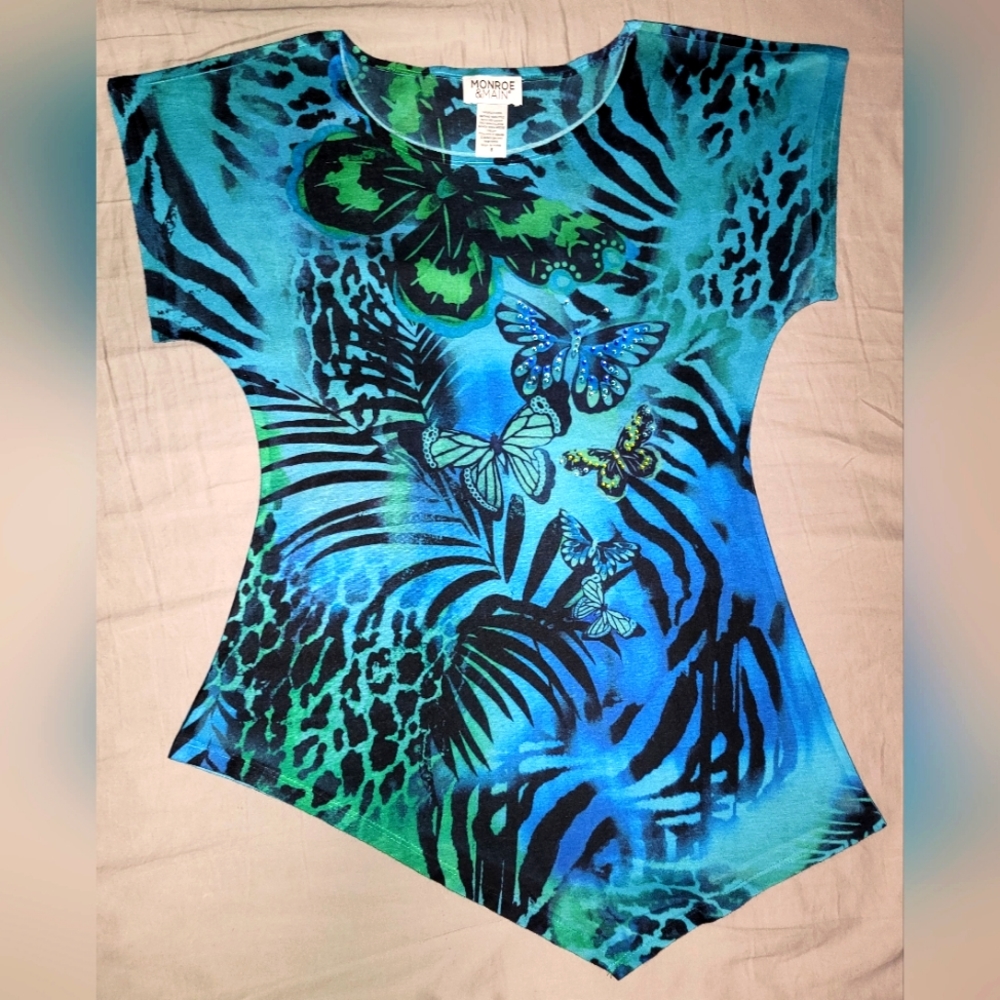 Monroe & Main blouse